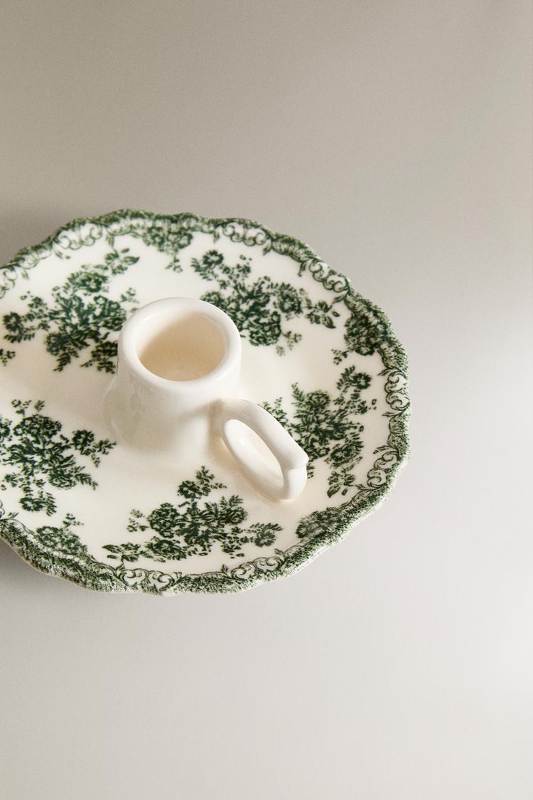 FLORAL CANDLESTICK HOLDER