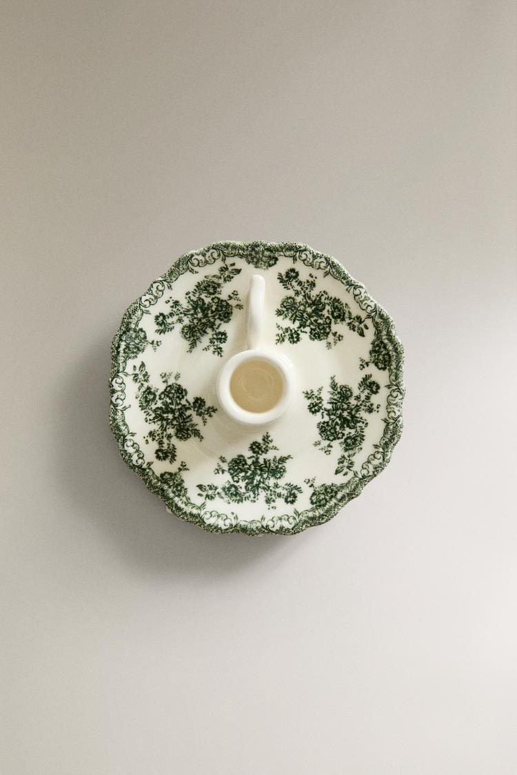 FLORAL CANDLESTICK HOLDER